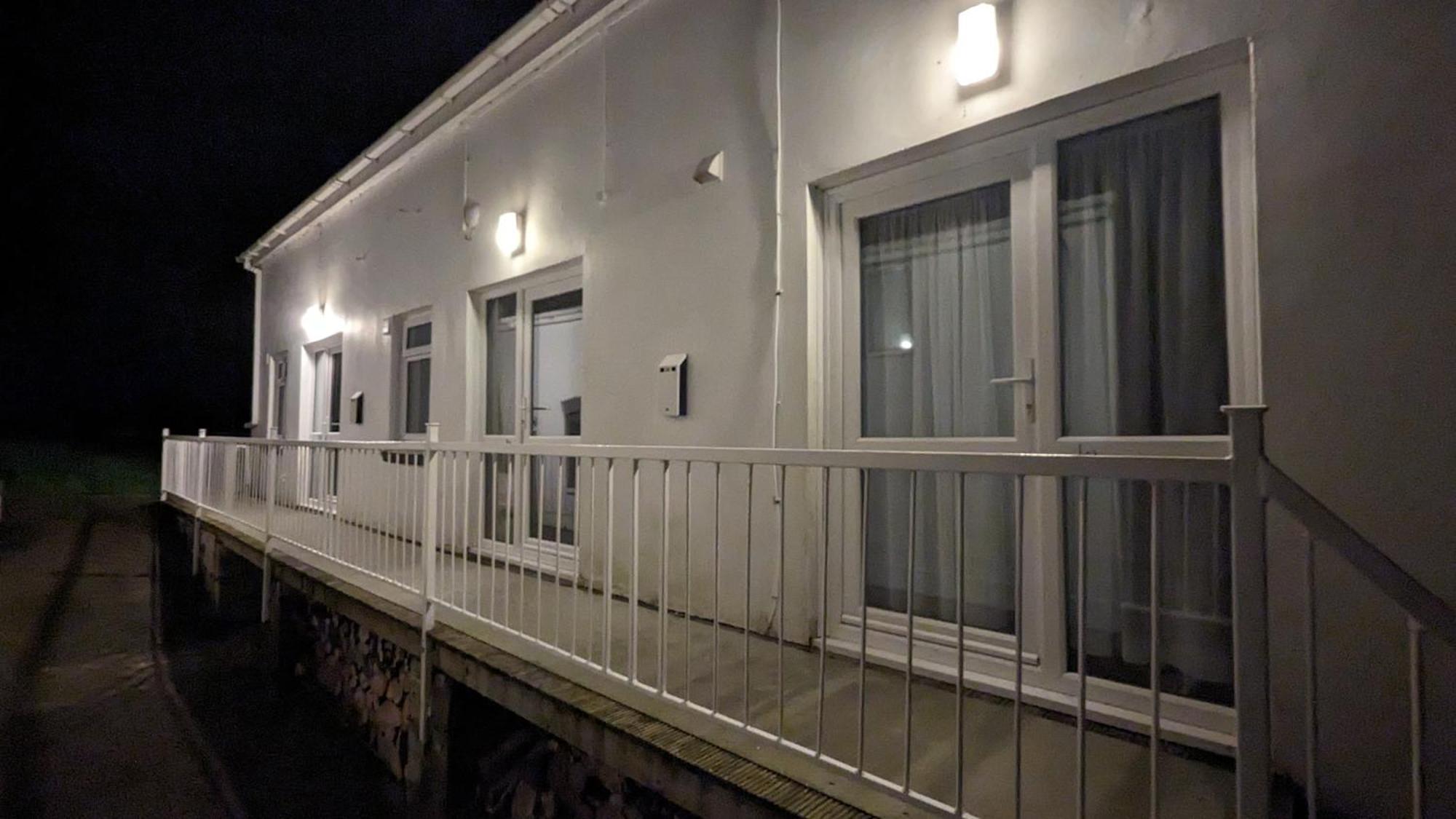 Ivybridge Guesthouse Fishguard Exterior photo